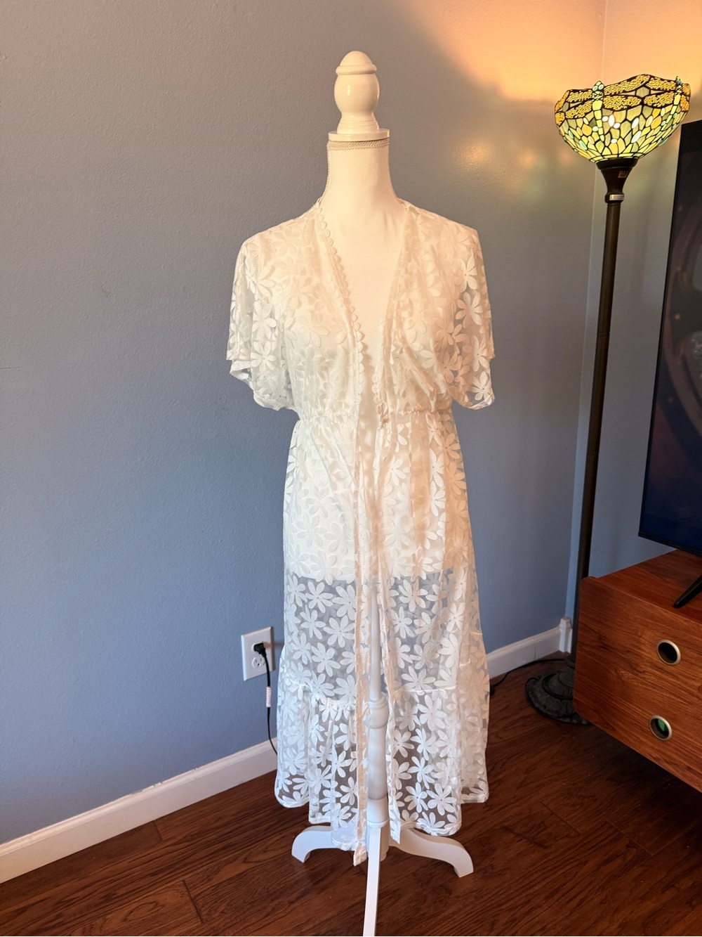 White Floral Lace Cover-Up Kimono
